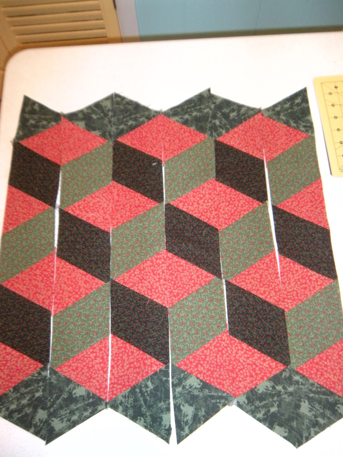 Life in the Scrapatch Easy Tumbling Blocks Tutorial Part 2 Piecing