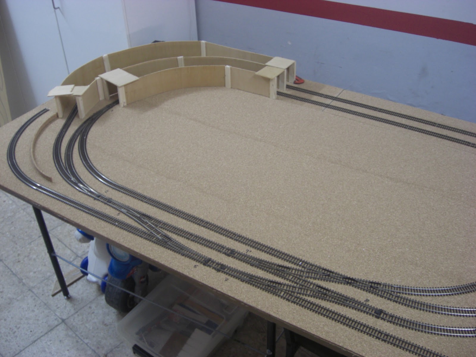 LA MAQUETA DE "SPONSH" escala (H0) v.4.0: CONSTRUCCION MONTAÑA