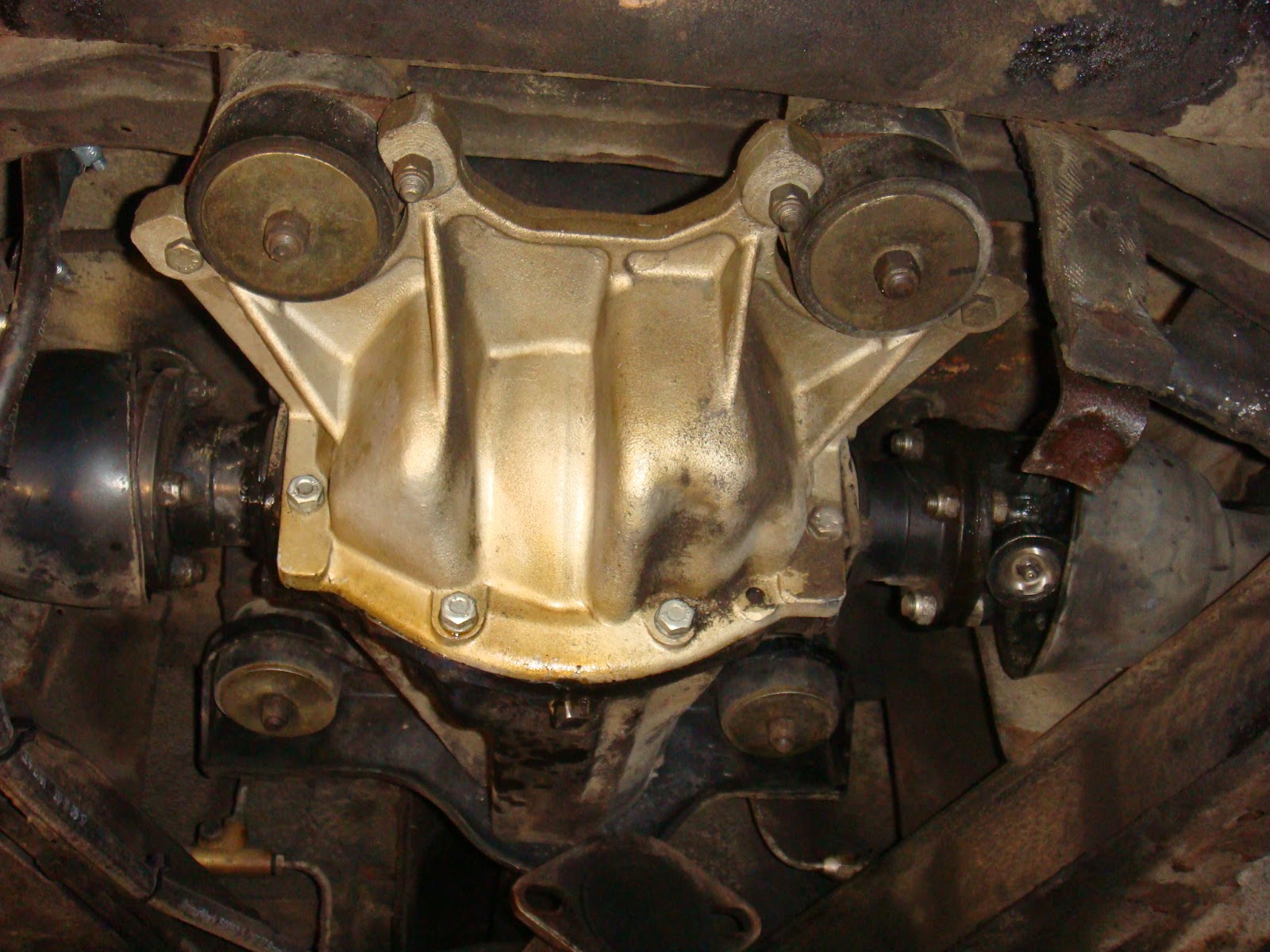 Coventrys Finest TR6 Differential Mounts