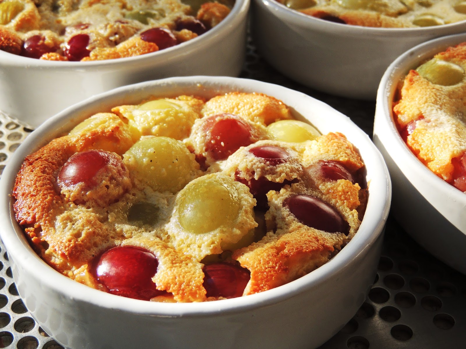 MIDI CUISINE Clafoutis aux raisins frais {recette de Guy Savoy}