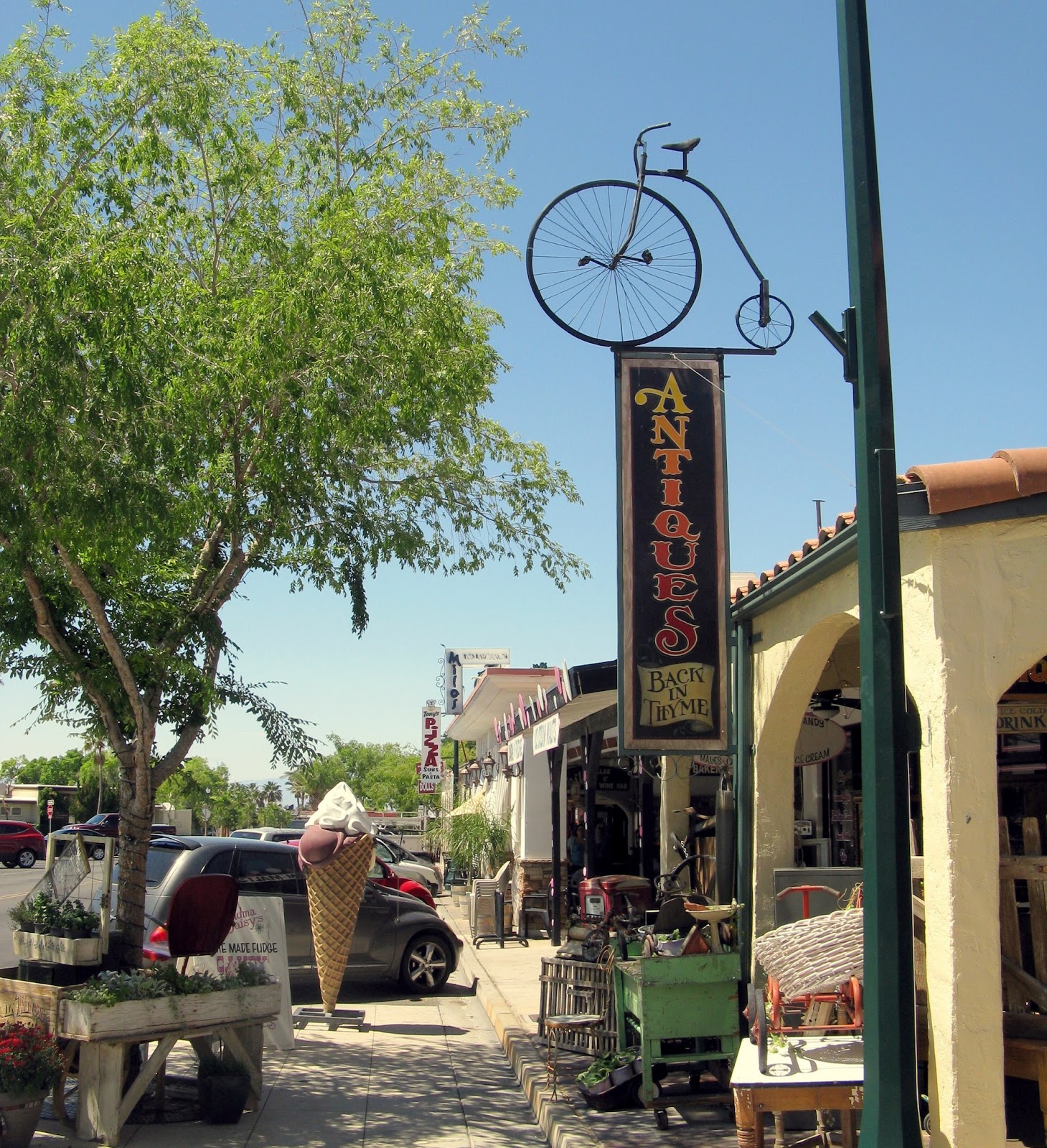 Bruce & Linda's Travel Adventures Boulder City Elks Lodge RV Park