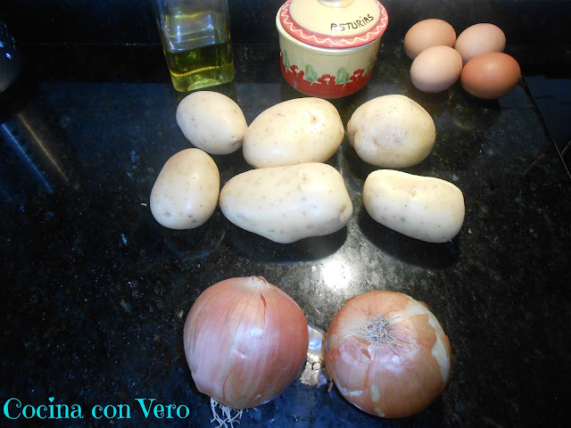 Tortilla De Patata Española
