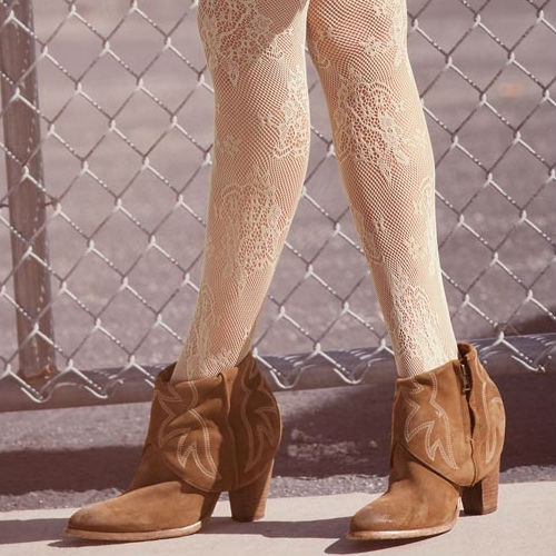 Fehér csipke harisnya - Calzedonia nyári kollekció Fehér csipke harisnya - Calzedonia nyári kollekció