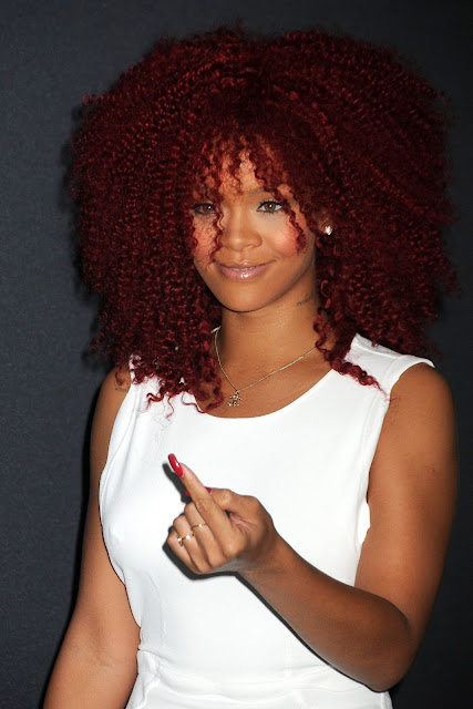 pictures of rihanna hairstyles 2011. rihanna hairstyles 2011.