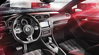2013 Volkswagen Golf GTI Cabriolet interior