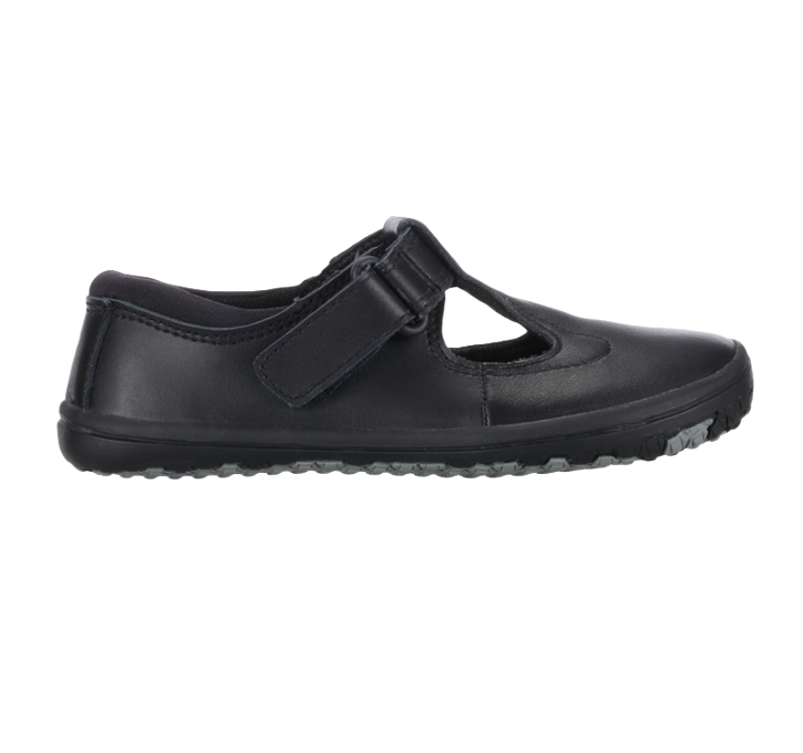 Twinnie World VivoBarefoot school shoes for kids product trial