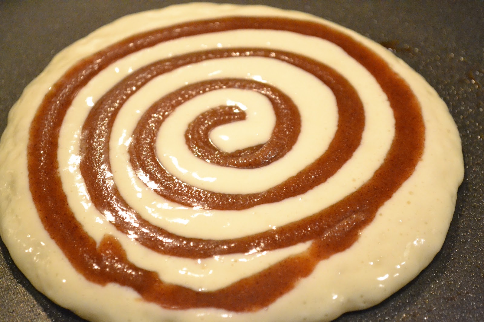 cinnamon roll pancakes