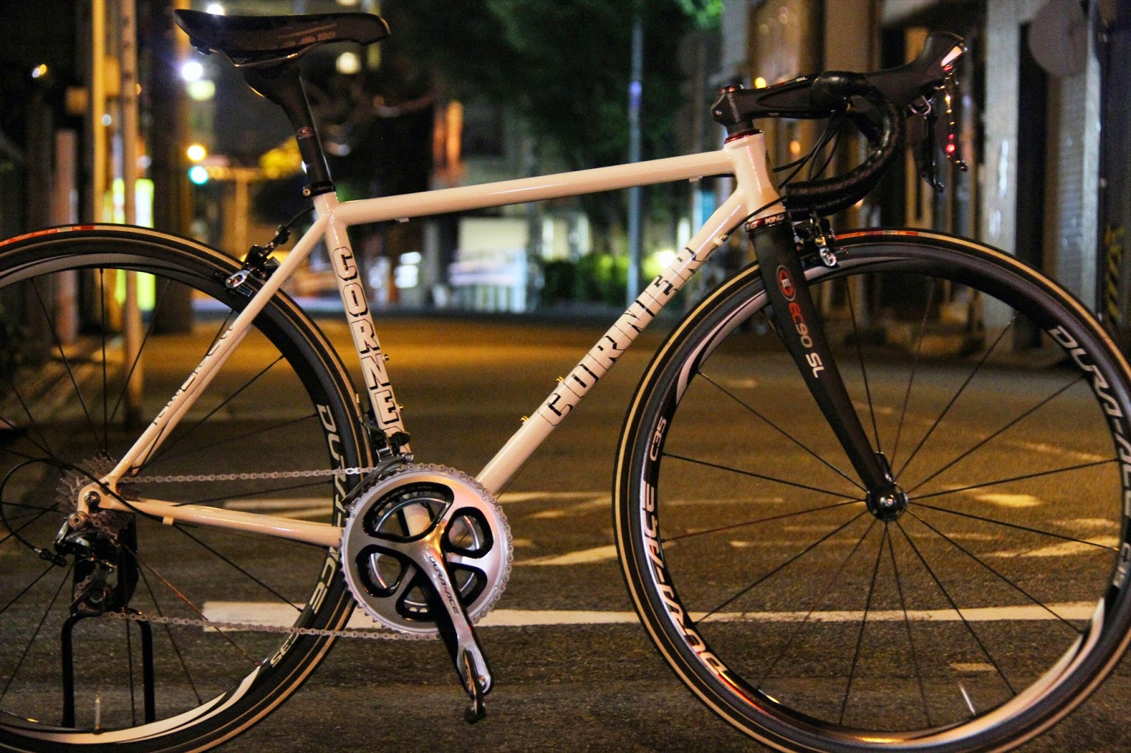 BICYCLE STUDIO MOVEMENT BLOG "CORNER BIKES" in MOVEMENT！