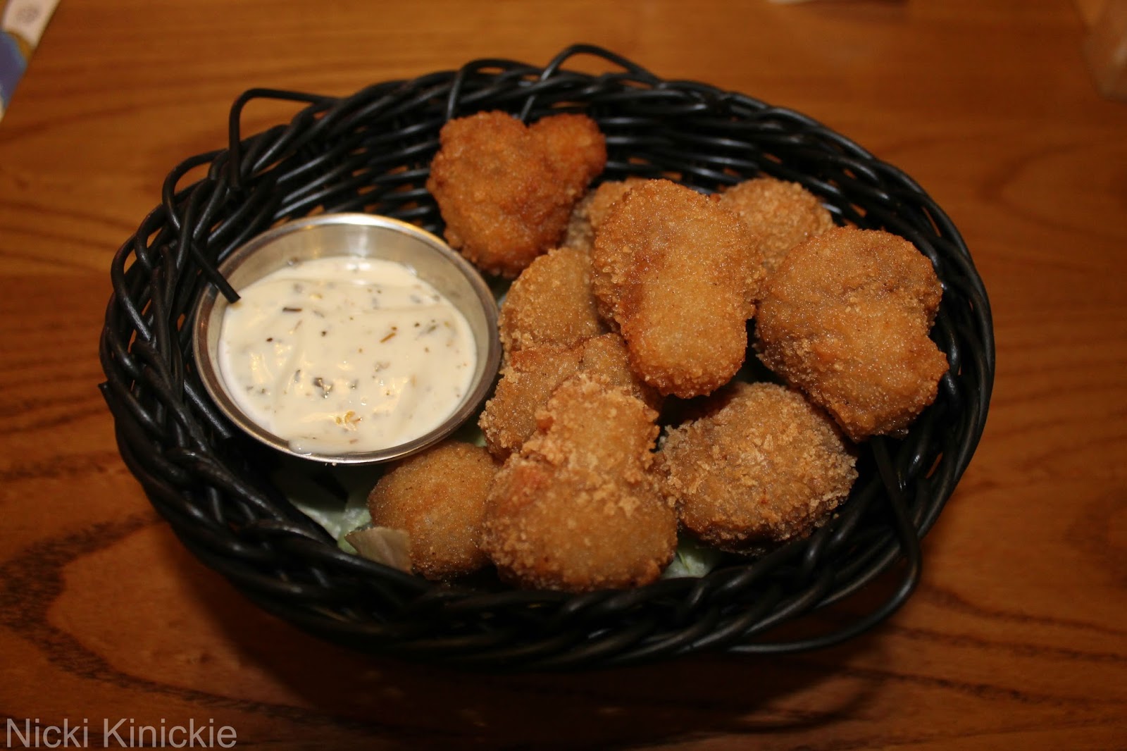 REVIEW Harvester Rayleigh Weir. Nicki Kinickie