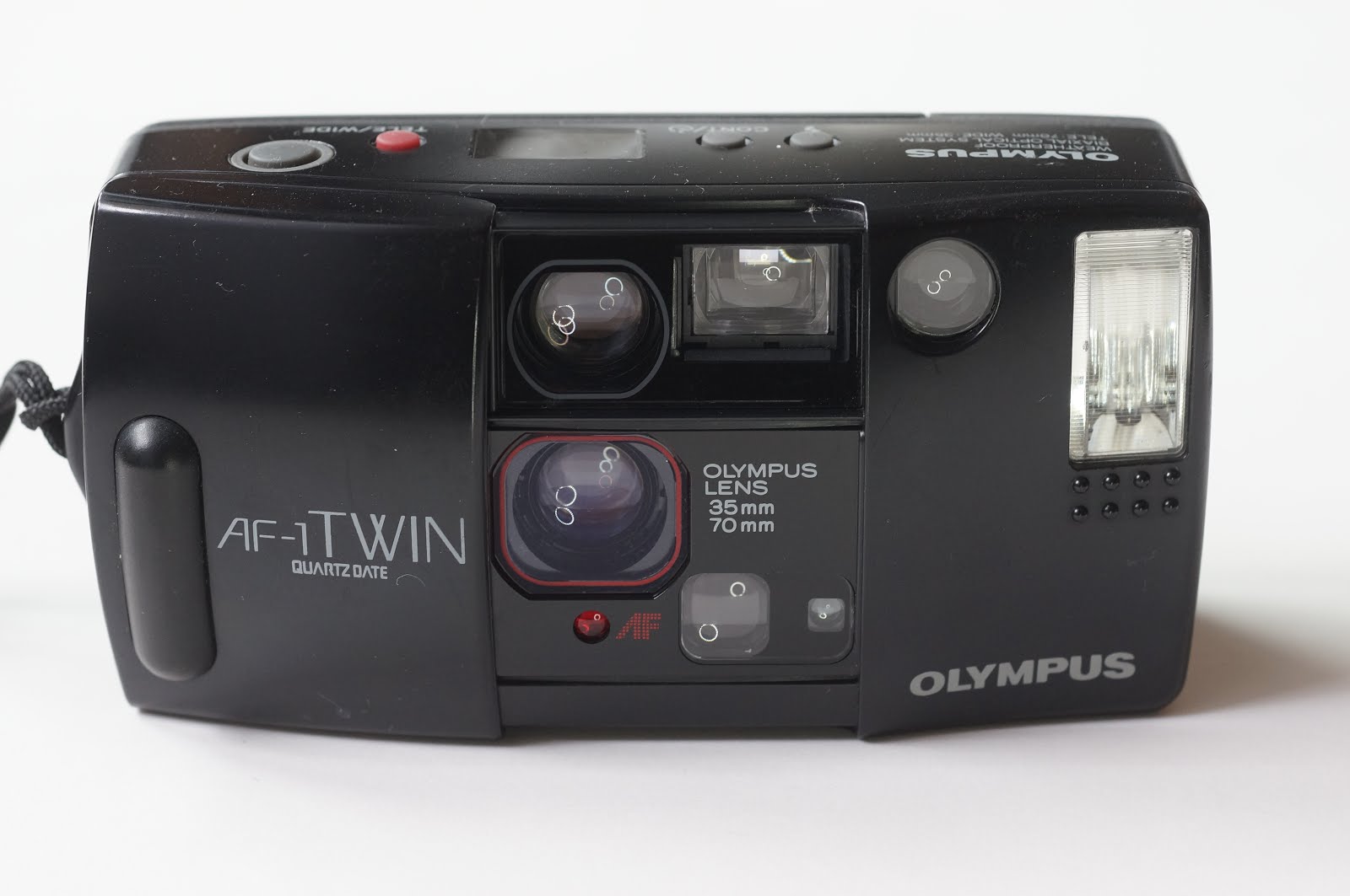 レンズ改造で遊ぶ: OLYMPUS AF-1 TWIN これは２眼レフ？ユニークな2焦点カメラを分解、改造する。