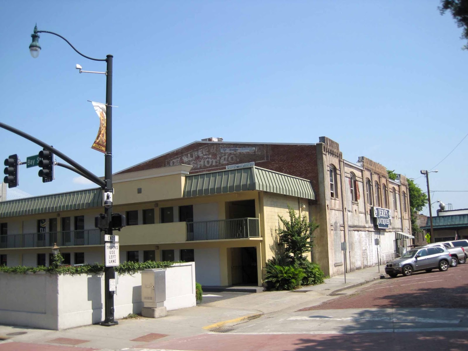 Buckets & Spades Men's Fashion, Design and Lifestyle Blog Savannah