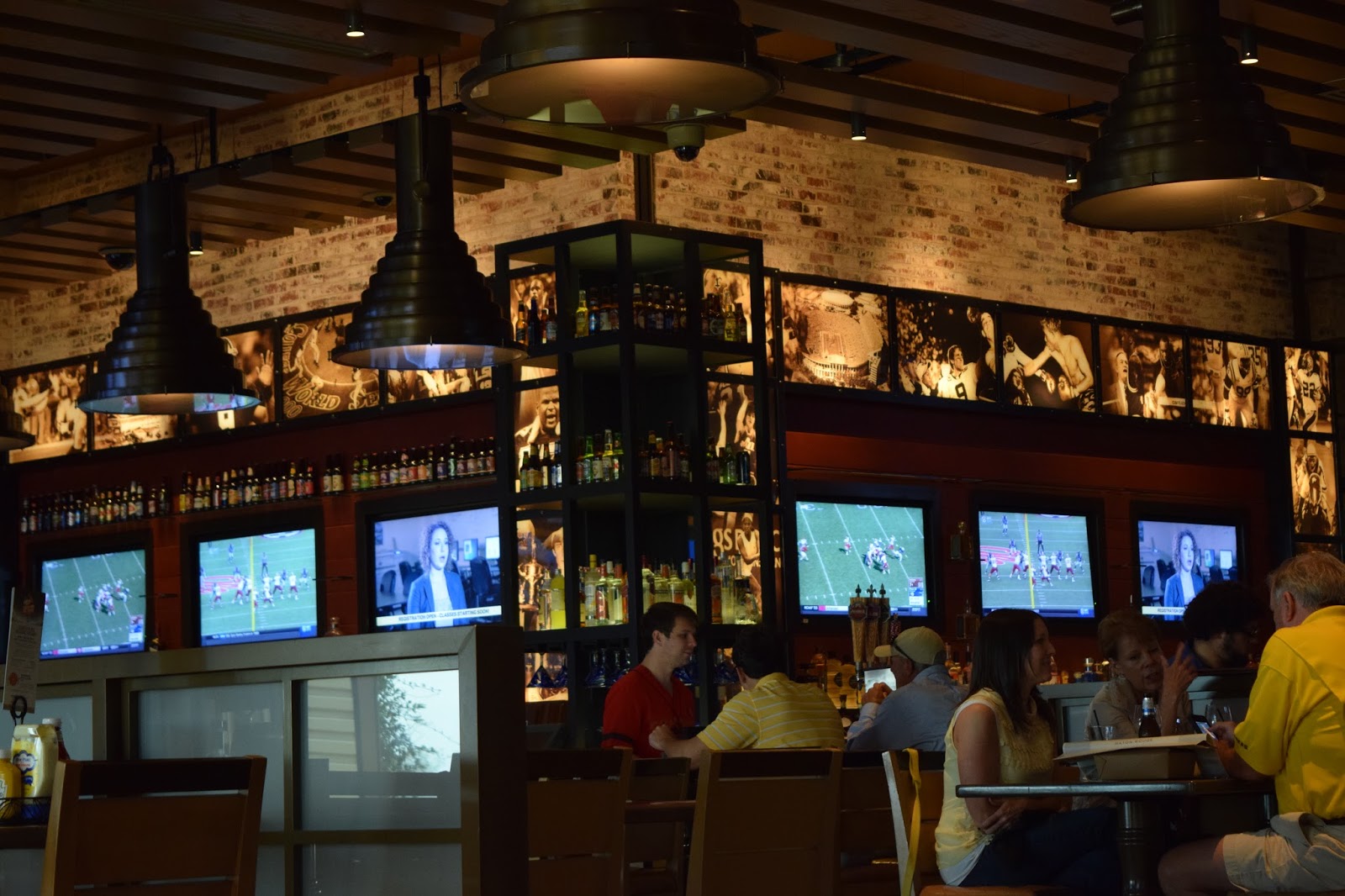 Stadium Sports Bar and Grill DA' STYLISH FOODIE