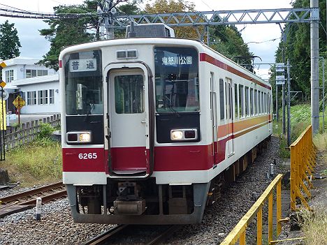 東武鬼怒川線　普通　鬼怒川公園行き　6050系(廃止)