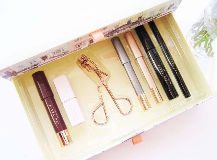 Ted Baker The Girl With The Beautiful Face Makeup Set