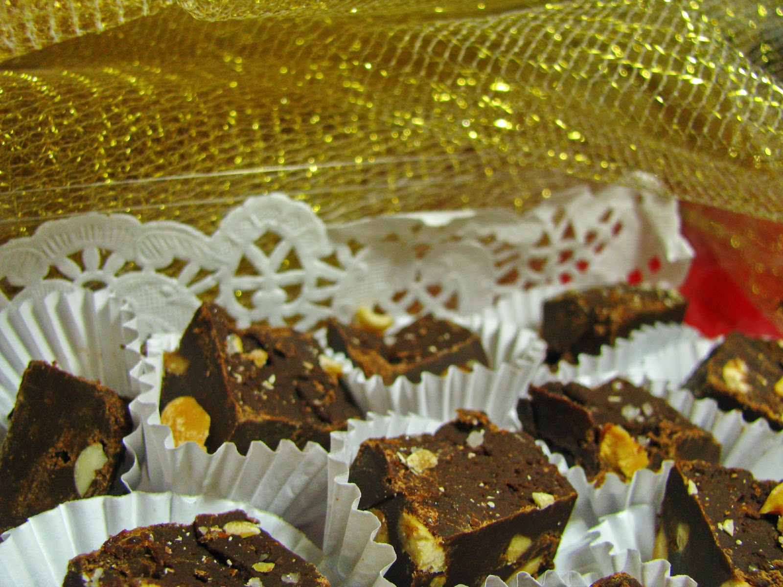 Pitadas de coisas boas Fudge de chocolate e amendoim