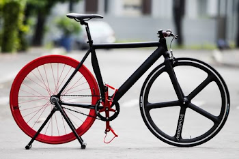 Tampil Keren Bersama Fixie 21