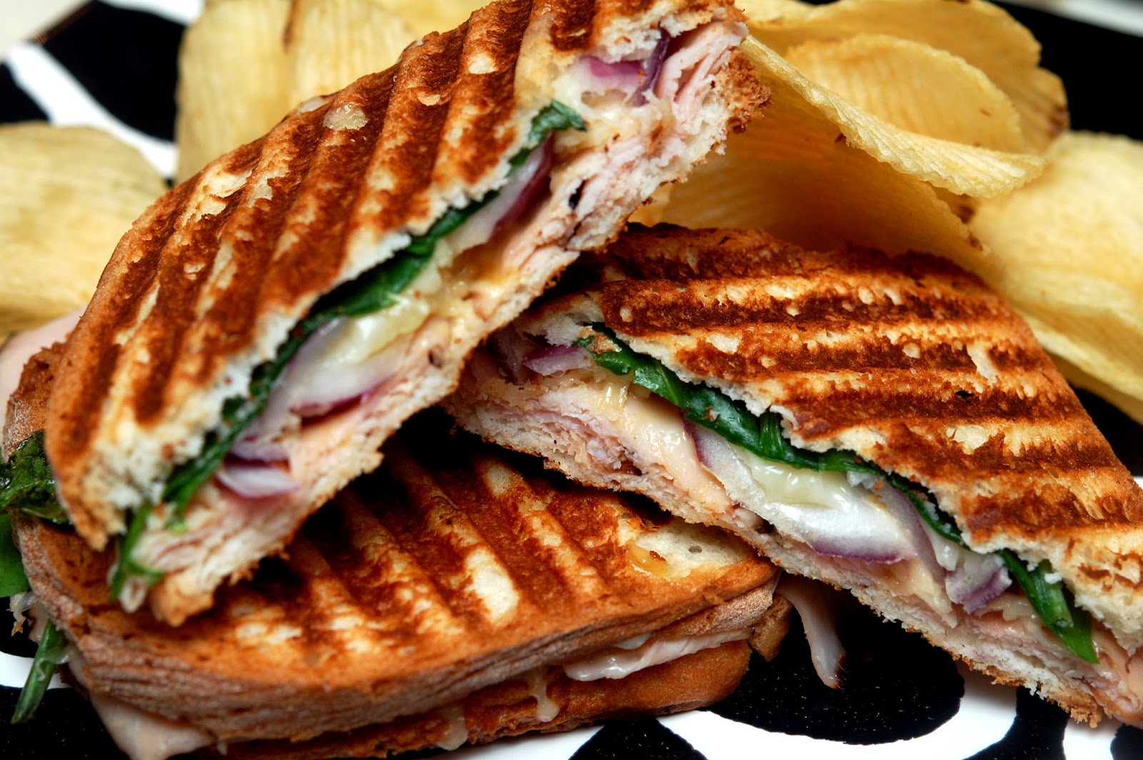 GLUTEN FREE PANINIS ON UDI'S AMAZING BREAD Hugs and Cookies XOXO