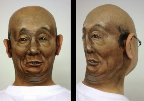01-Bald-Guy-Japanese-Artist-Zhao-Ye-趙-燁-Body Painting-Freaky-www-designstack-co