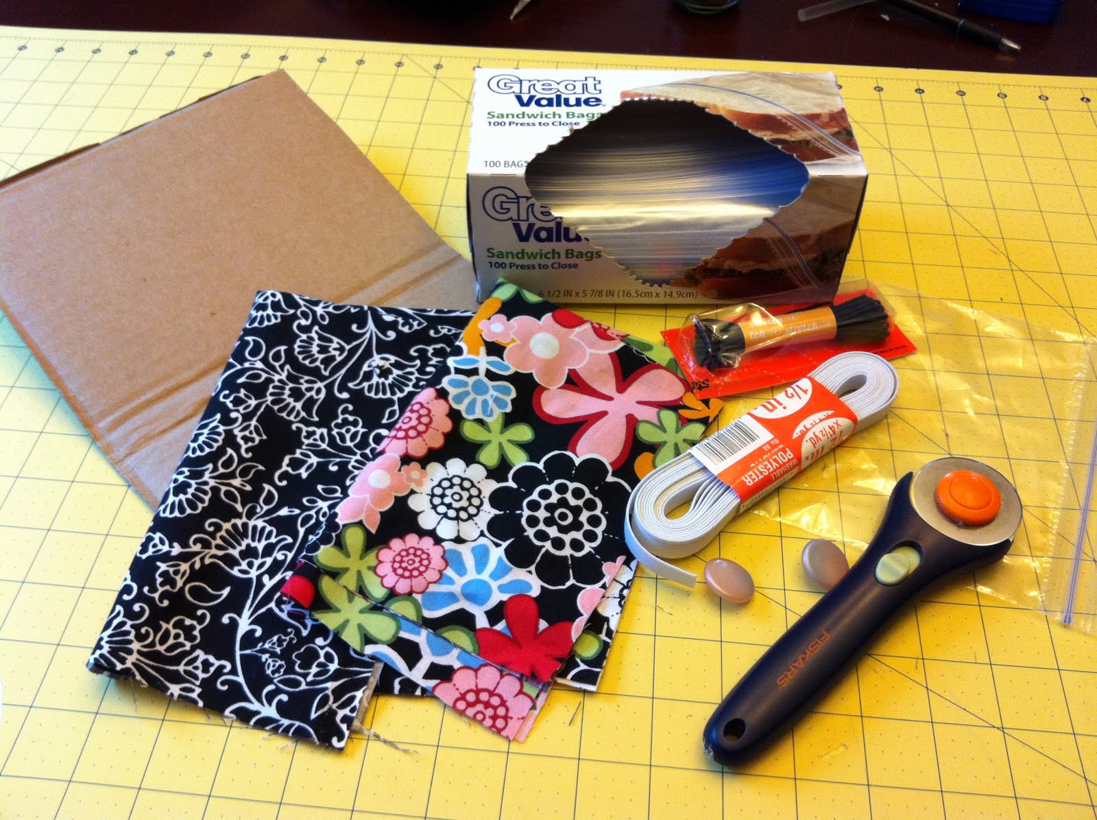 The Girl in the Blue Glasses Car First Aid Kit Tutorial