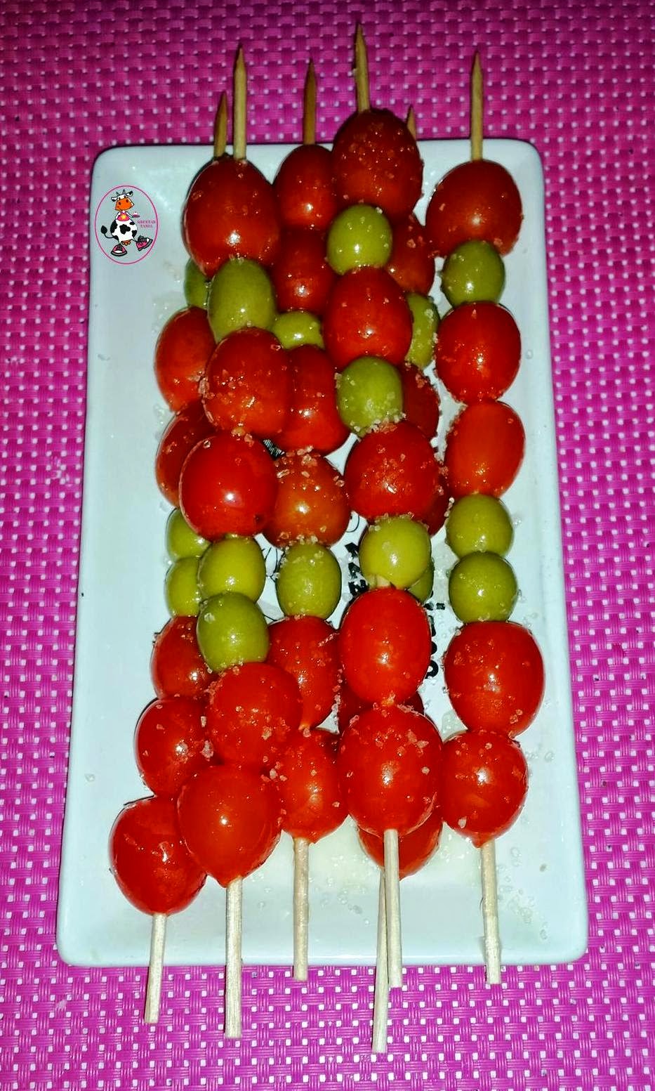 Pinchitos De Cherrys Y Aceitunas
