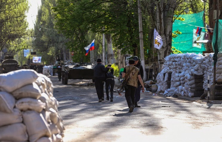 Intervention de l'Armée Violette à Maskva Ukraine+Slaviansk+25-04-2014+2