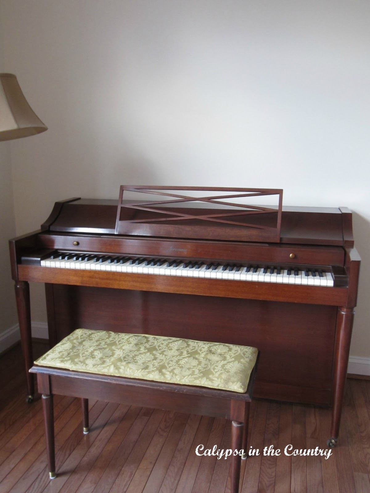 The Piano A New Space To Decorate Calypso In The Country