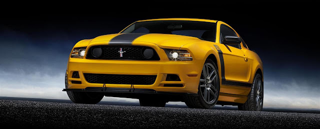 2013 Ford Mustang Boss 302 wallpaper