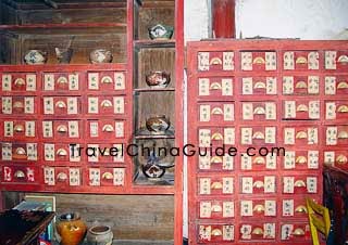 Traditional Chinese medicine counter