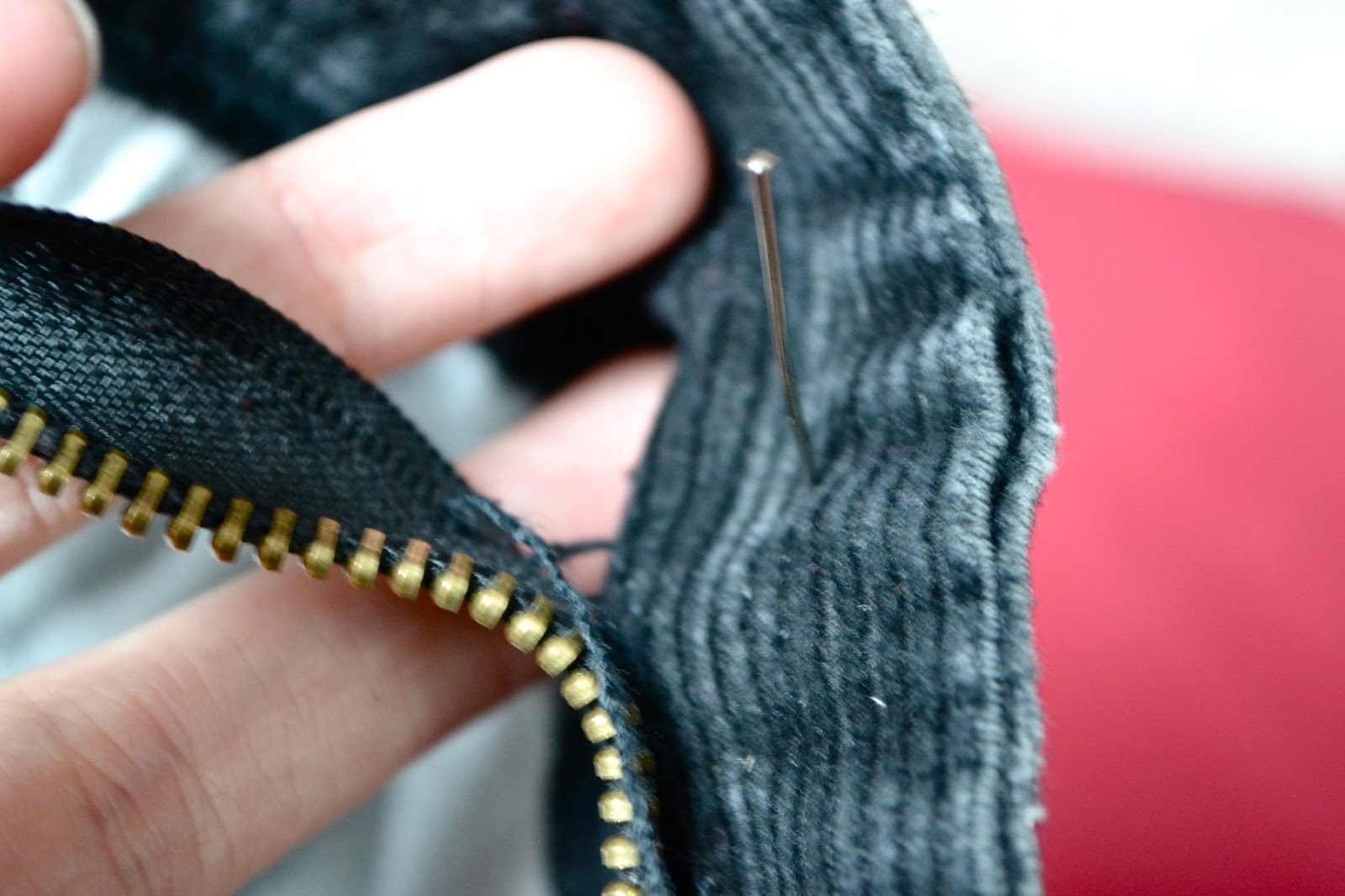  DIY Fixing that broken zip on your favourite shorts British