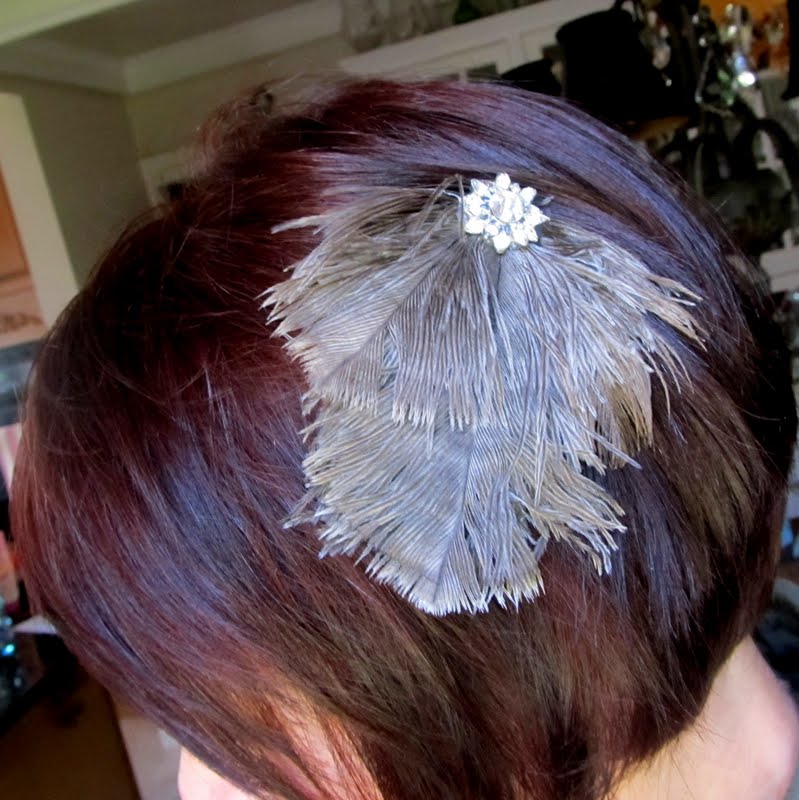 WobiSobi Feather Hair Clip