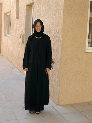 Black Abaya Images