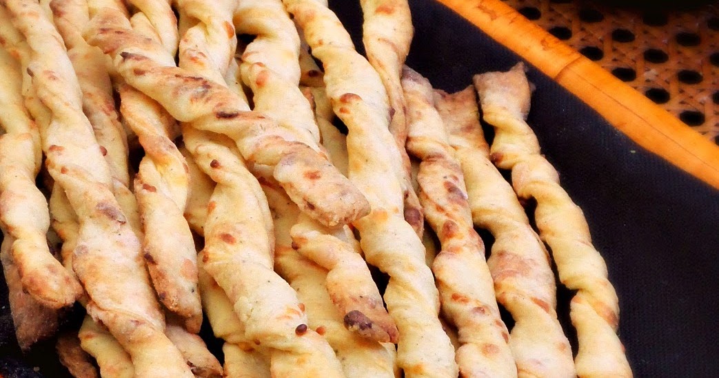Secret Recipe Club Manchego Cheese Straws La Cocina de Leslie