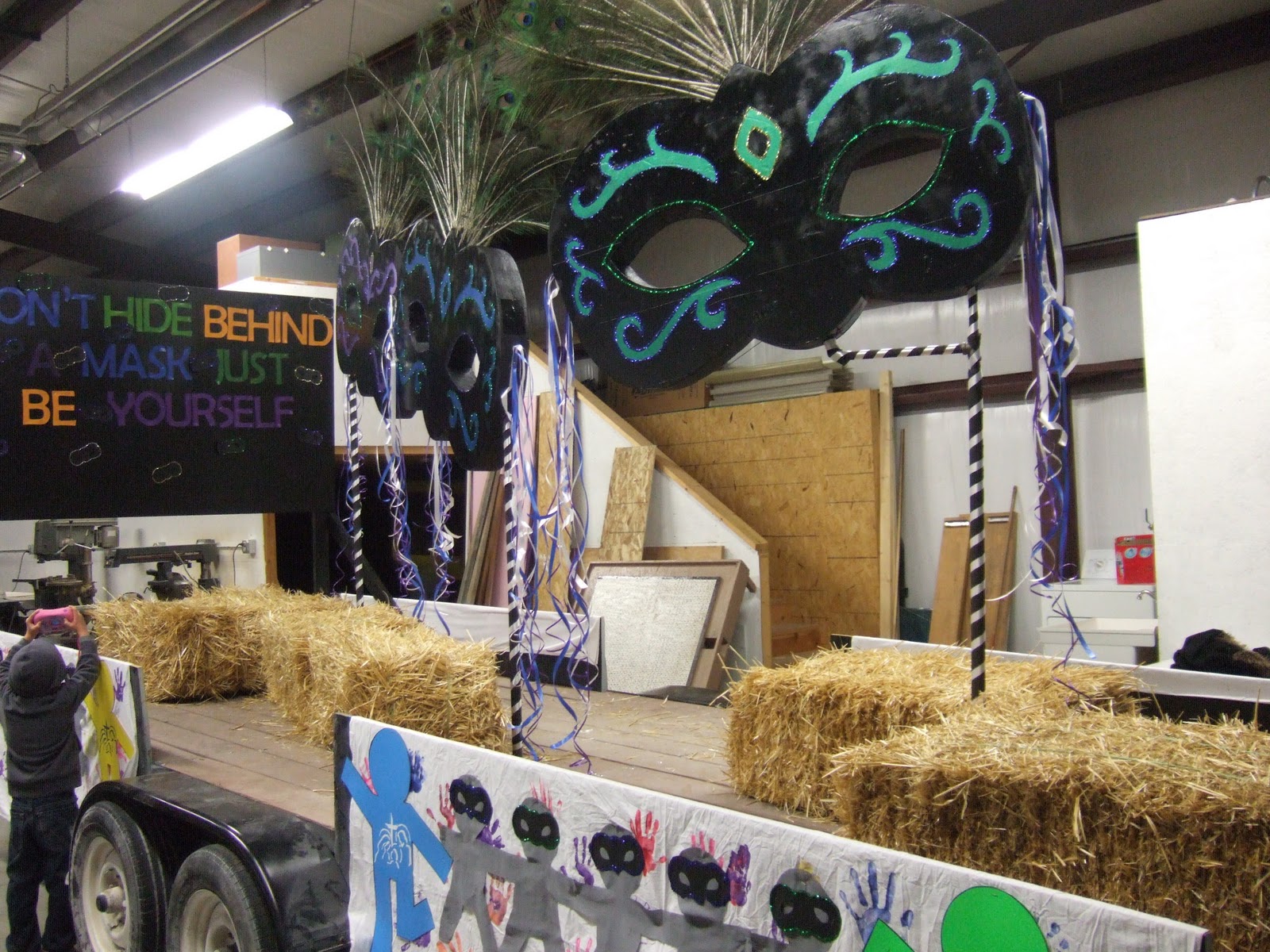Giant Masquerade Masks for Party Decorations Halloween Forum