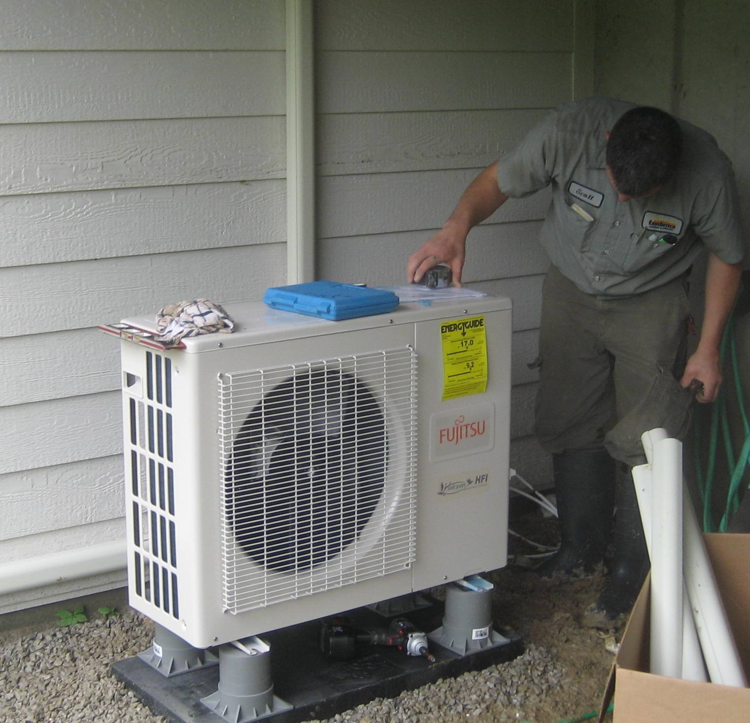 James & Energy Consultant Comfort Tip Mini Split A/C