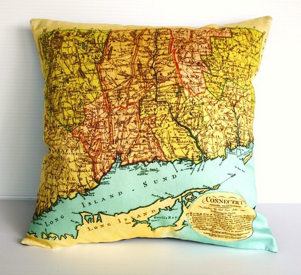 island sund map on cushion