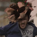 Puyol sundul pot bunga hingga pecah dalam iklan terbaru Barca