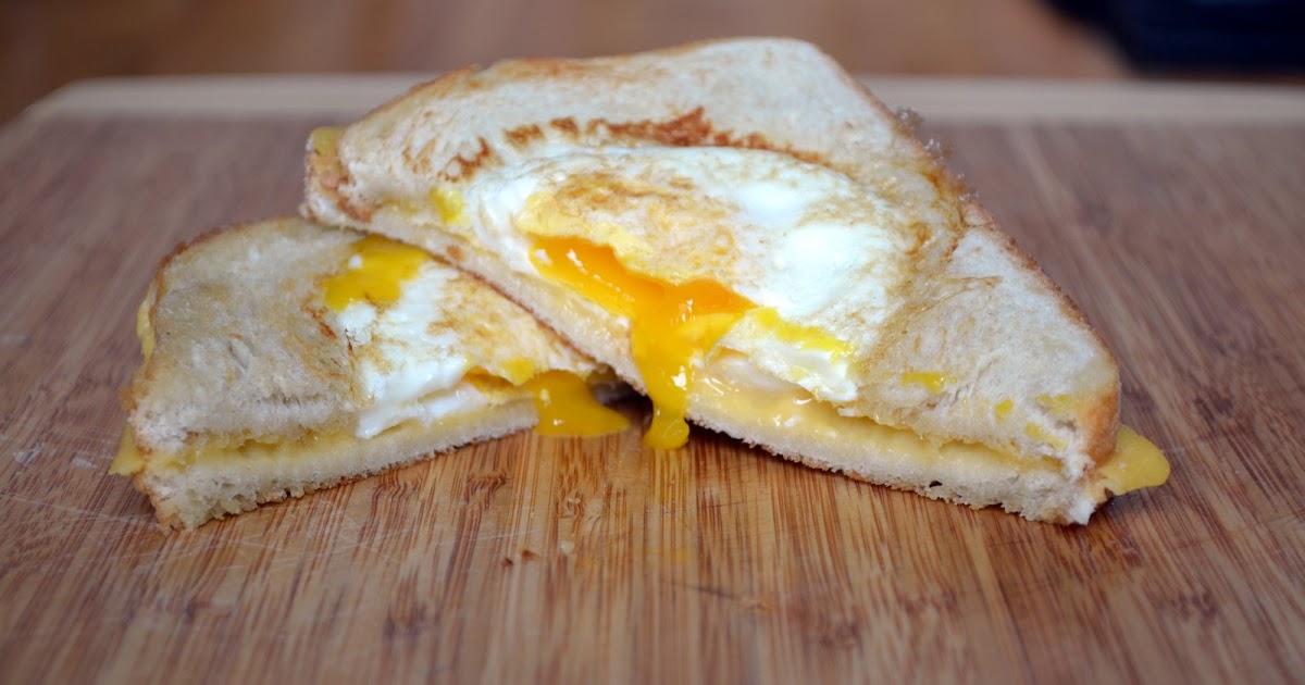 Hardly Housewives Egg In A Hole Grilled Cheese