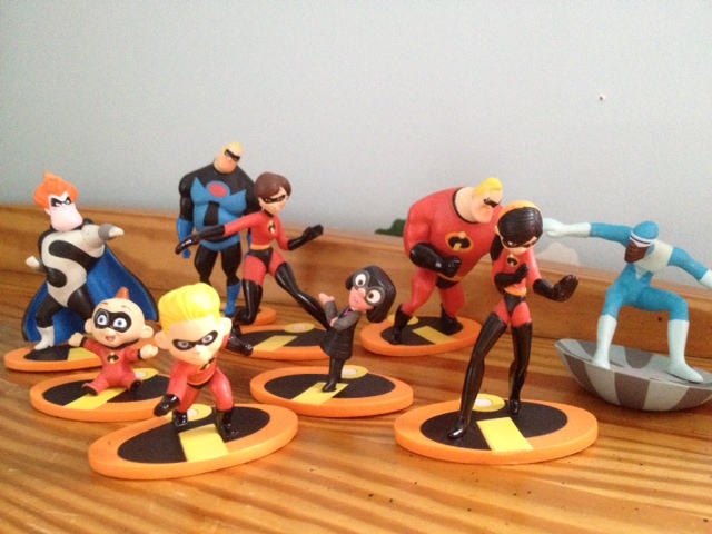 incredibles figurine set