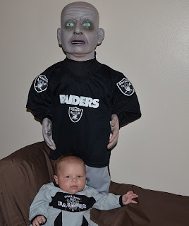 Baby and toddler Raiders outfits