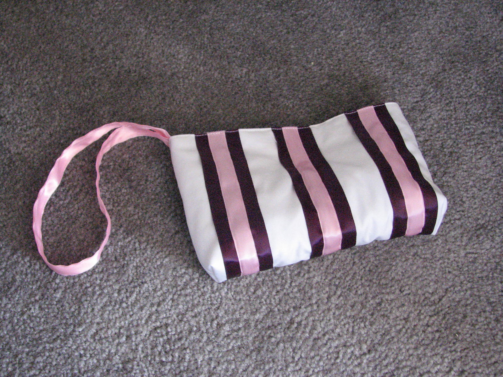 carolina fair Ribbon Handbag Tutorial