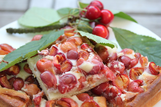 Kirschmarzipankuchen - aus den letzten Kirschen |Deko hoch Drei