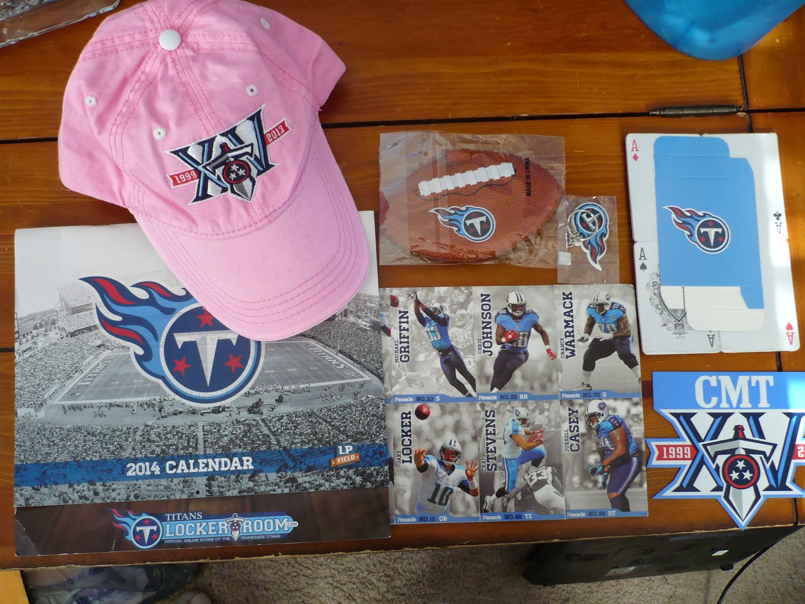 Steve's TTM fan packs Tennessee Titans fan pack