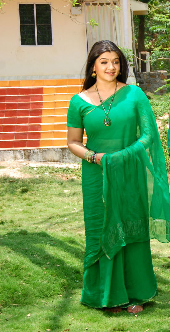 Actress Aarthi Agarwal Stills Gallery | Hotstillsindia- Number 1 Hot  Celebrity Entertainment Website