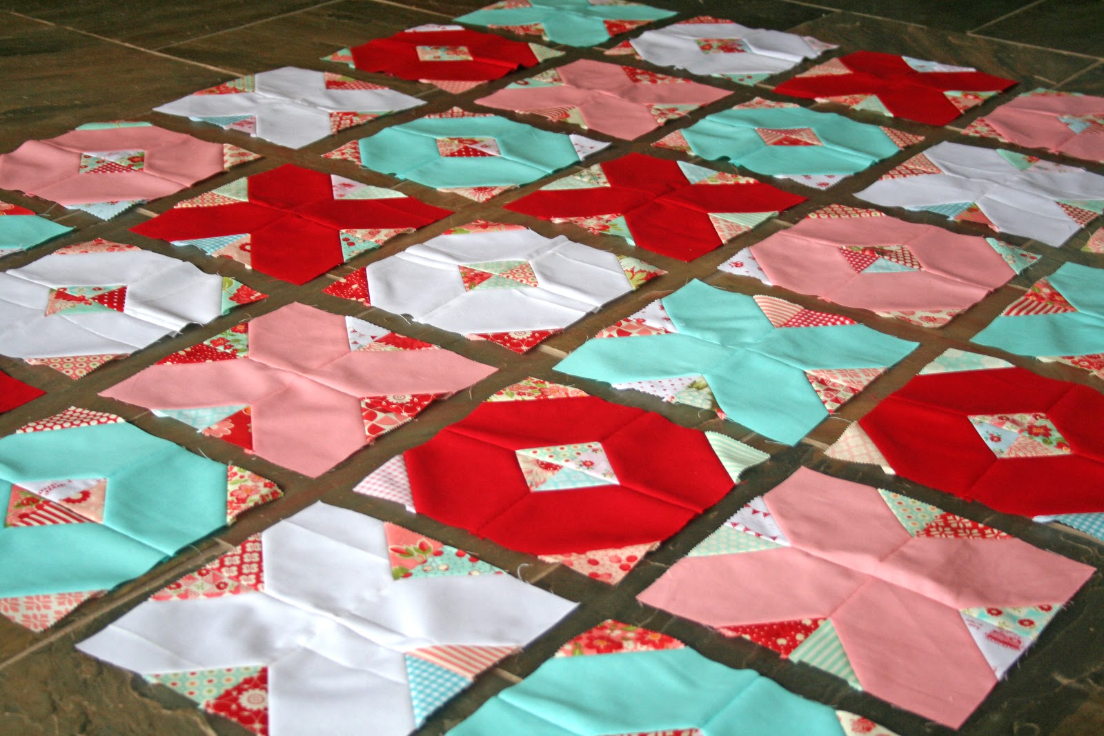 lovely little handmades x's & o's quilt tutorial