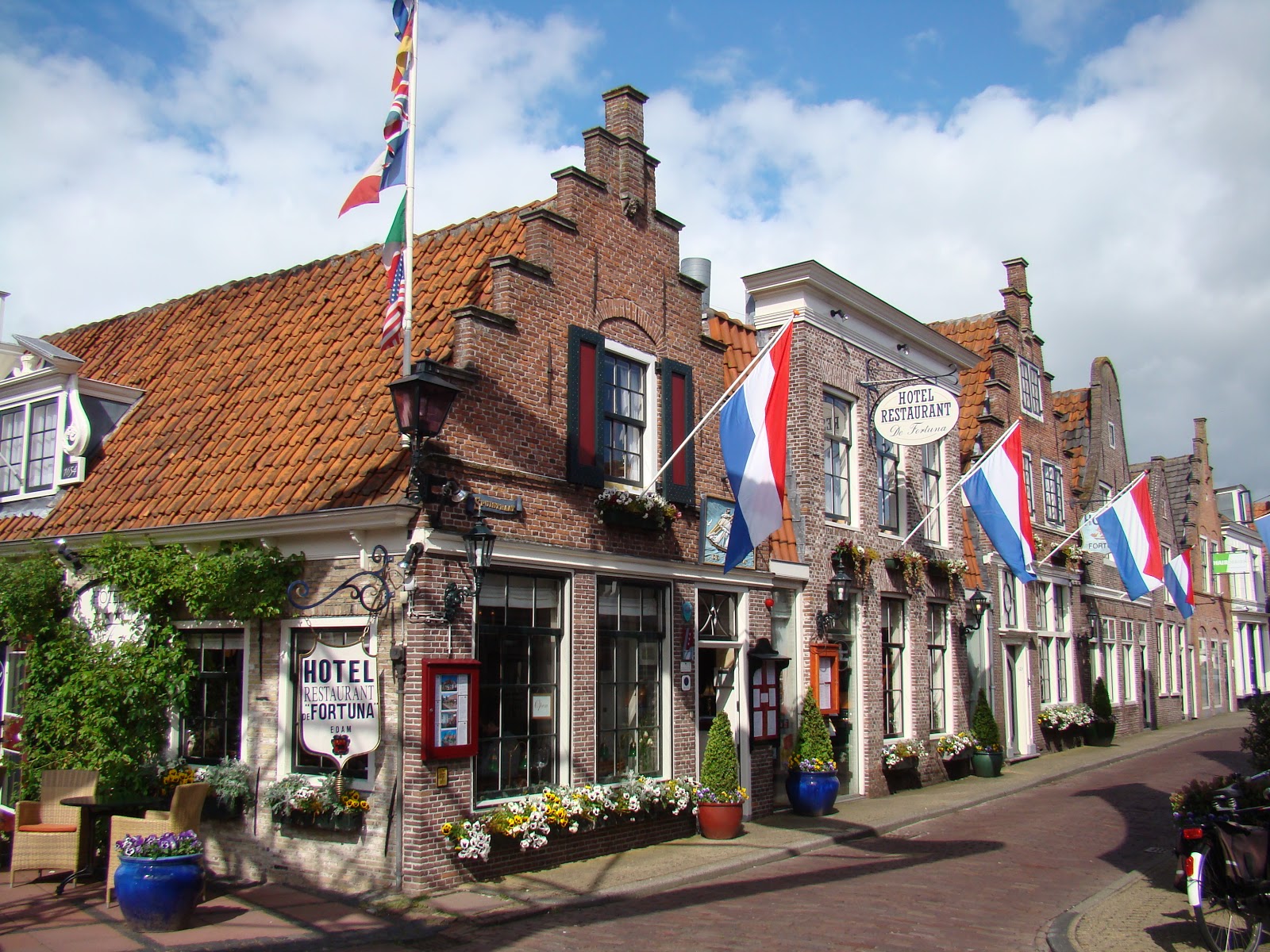 Travel with Me: Edam-Holland | Magic Dutch Atmosphere, Cradle of