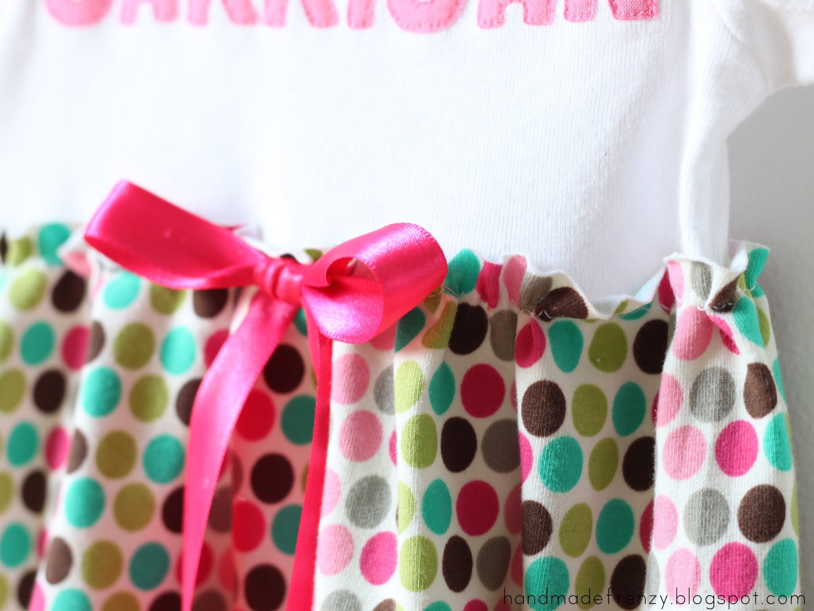 A Sweet Baby Sleep Gown / Handmade Frenzy