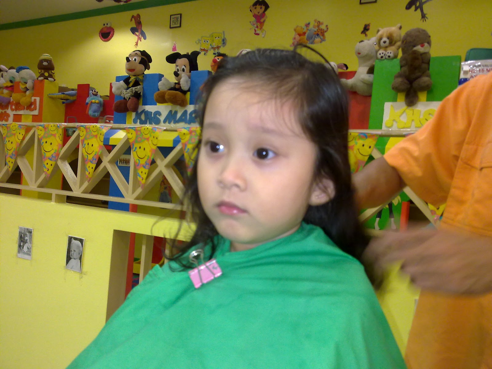 Haircut at Kid's Hair Salon Glamma Momma