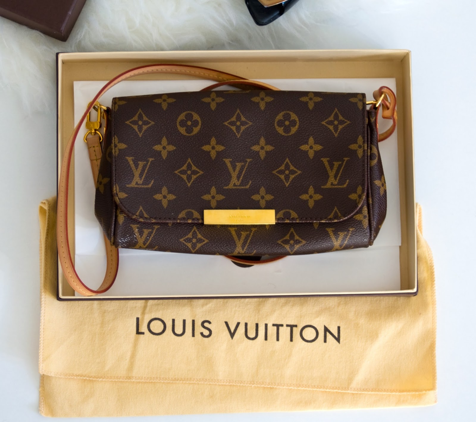 Kupuj z drugiej ręki Louis Vuitton