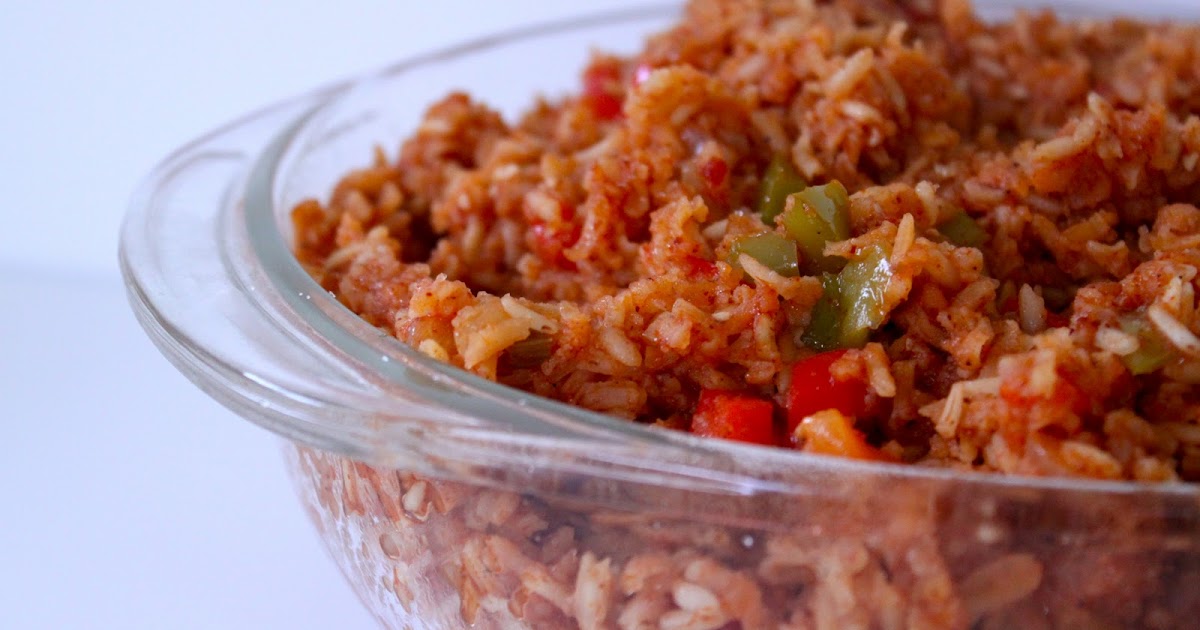 KAUKAU TIME!"Kaukau" is a Hawaiian pidgin slang word meaning "food