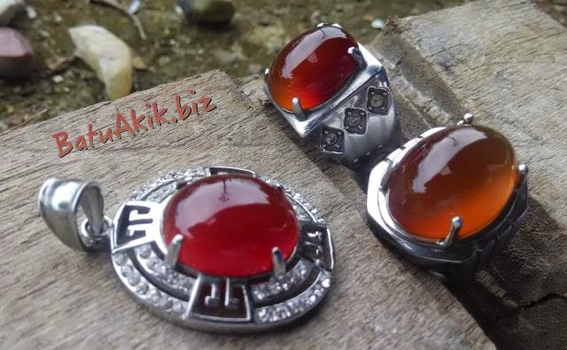 batu cempaka merah delima batu cempaka merah delima